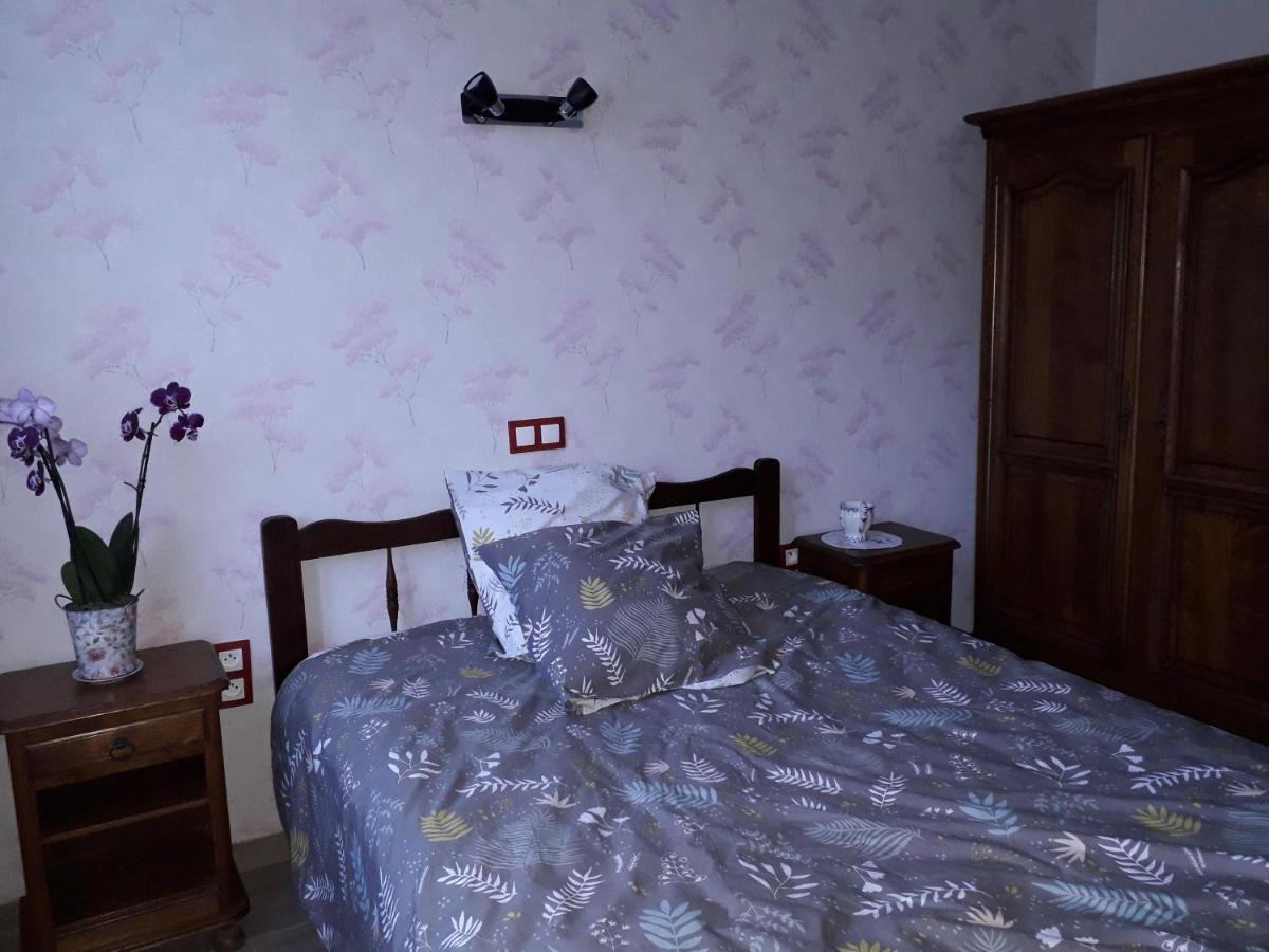 Grandcourt  Chez Chantal Et Guy מראה חיצוני תמונה