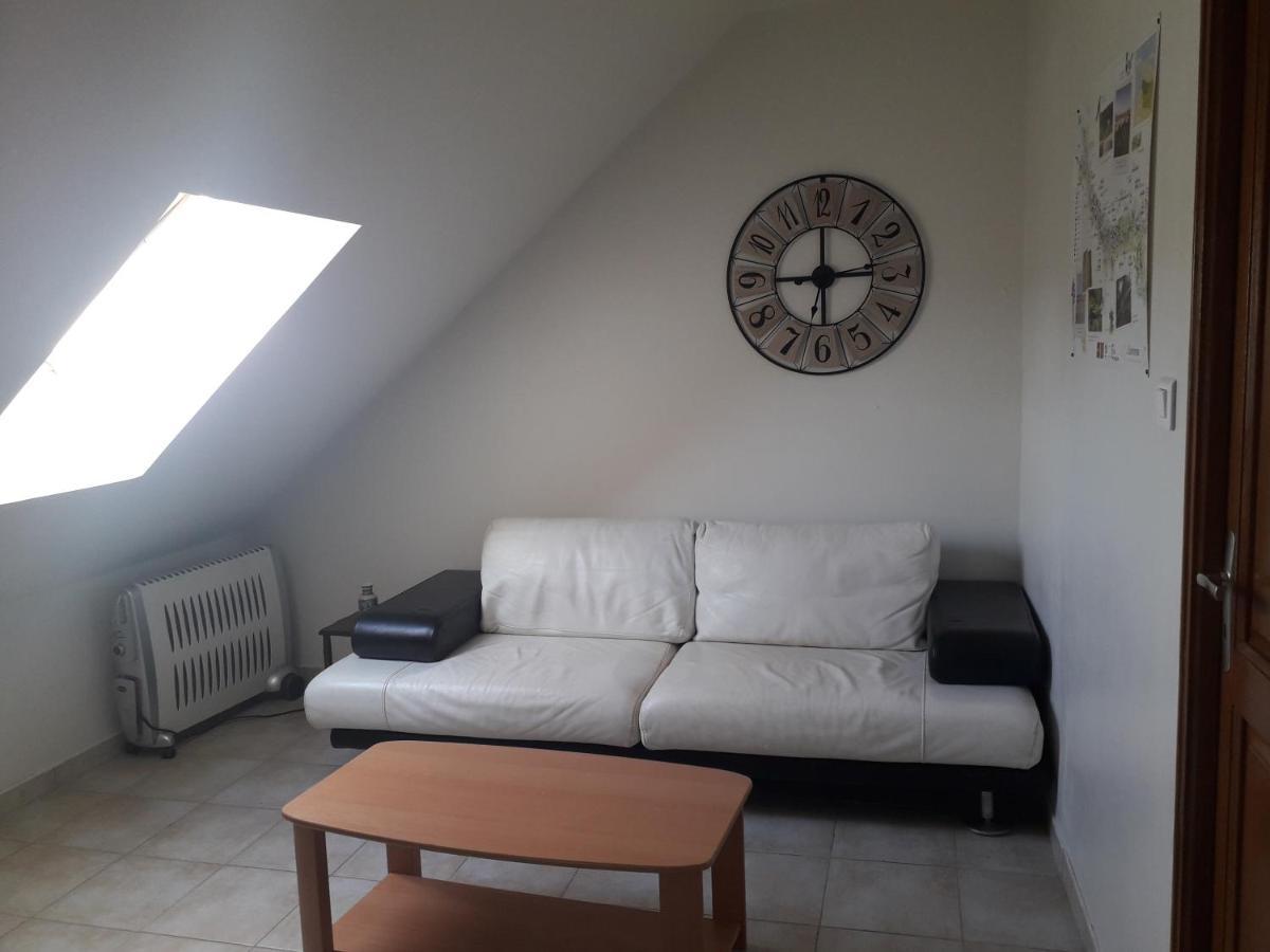 Grandcourt  Chez Chantal Et Guy מראה חיצוני תמונה